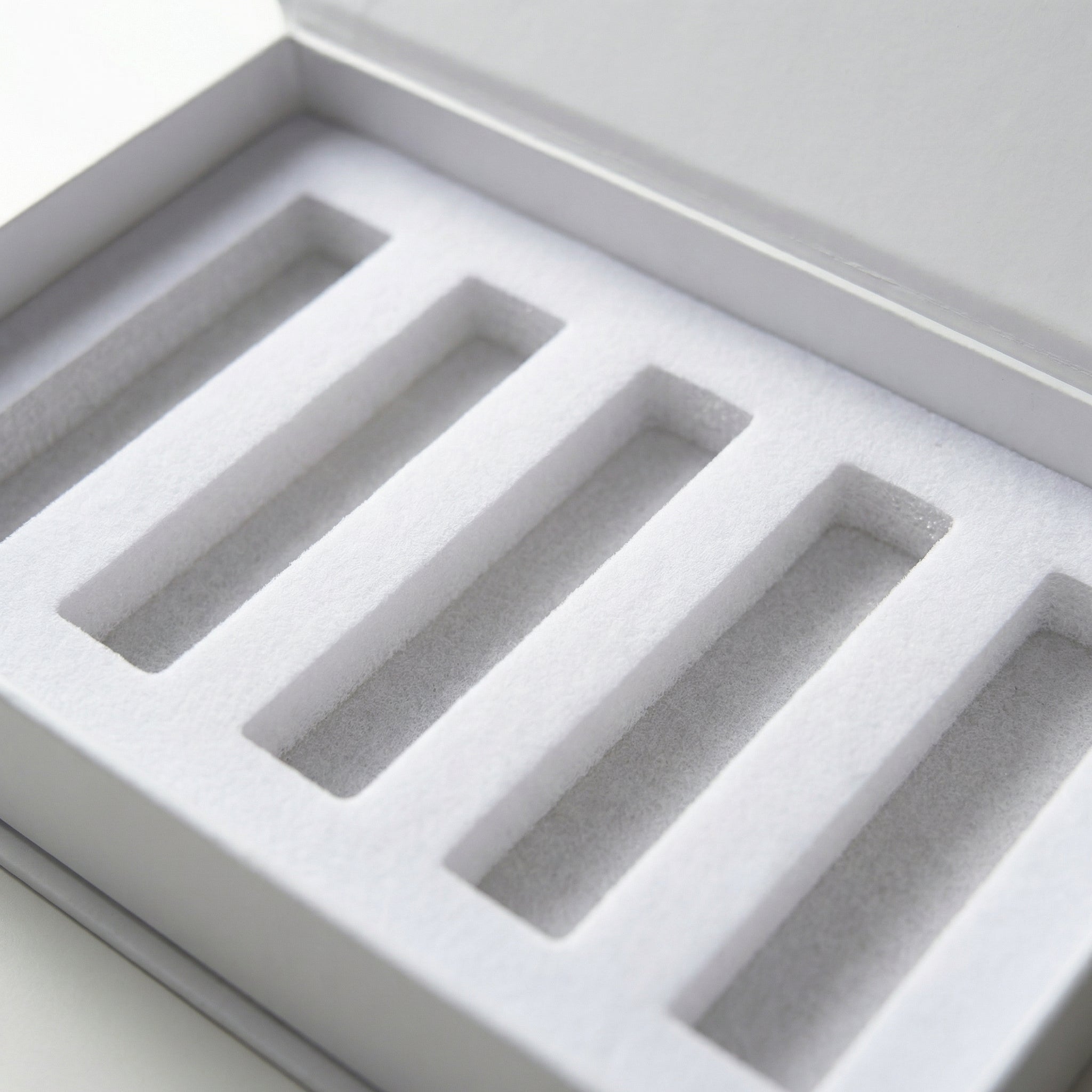 Calmly Roller Case